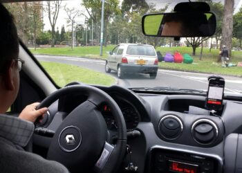 Aplicativo brasileiro promete valorização de motoristas e quer destronar Uber no país