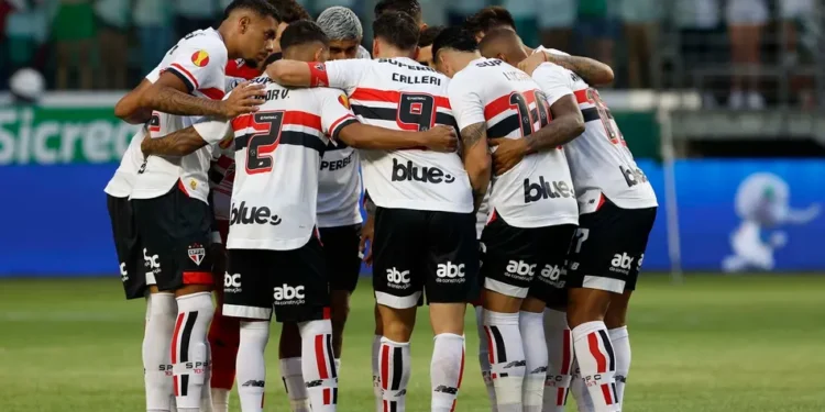 Após eliminação na Copa do Brasil, clube brasileiro contrata novo treinador