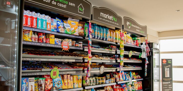Fundada em meio à pandemia, rede de mercados projeta faturamento de meio bilhão de reais