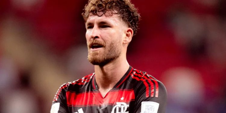 Zagueiro convocado para Copa do Mundo pela Seleção Brasileira responde processo na justiça