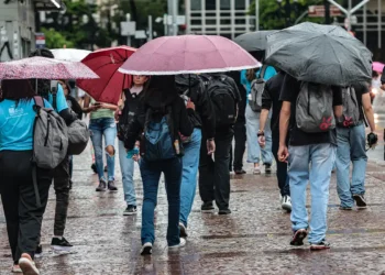 Após trégua no frio, baixas temperaturas retornam nos próximos dias trazendo chuvas em três regiões do Brasil