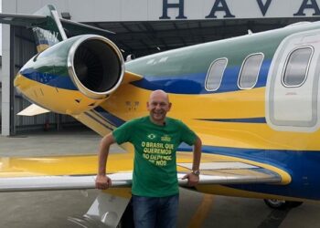 Ferrari dos aviões: Dono da Havan ostenta aeronave avaliada em R$ 250 milhões