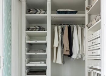 Nem closet e nem os velhos guarda-roupas: alternativa revoluciona a organização e o espaço nos quartos