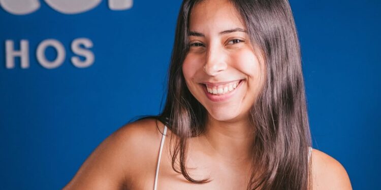 Estudante muda de vida após largar estágio e abrir o próprio negócio