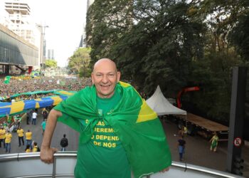 Dono da Havan critica Bolsa Família, fala em falta de mão de obra e que o brasileiro se acostumou a viver com pouco