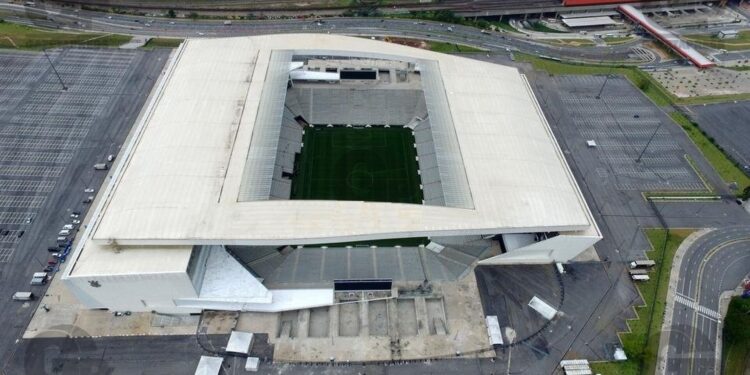 Estádios que vão receber jogos do Copa do Mundo passam por avaliação de infraestrutura em telecomunicações