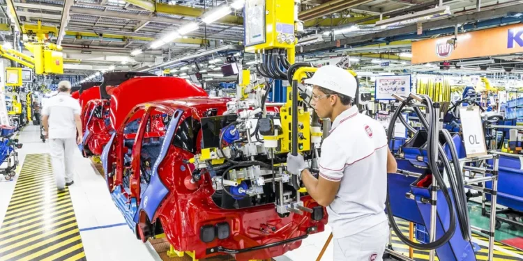 Montadoras de carro anunciam bônus histórico para funcionários