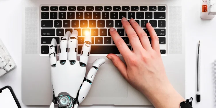 Estudo revela estratégia de empresas para demitir funcionários e atribuir à Inteligência Artificial