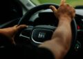 Uber muda padrão na categoria Black e motoristas diminuem interesse em aderir programa do governo