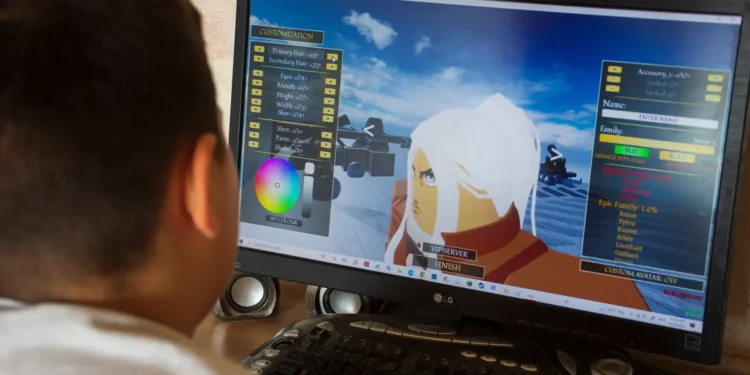 Sucesso entre as crianças, jogo terá restrição e versão adequadas para cada faixa etária