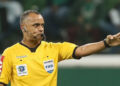 Contestado no Brasil e com moral na Fifa: árbitro brasileiro apitará abertura da Copa do Mundo