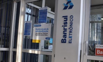 Agências bancárias não abrem na segunda-feira