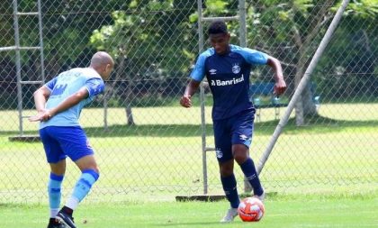 Equipe de transição do Grêmio enfrenta o Aimoré neste domingo (30)
