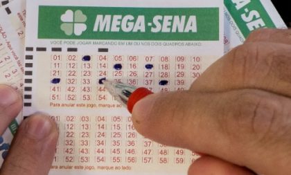 Mega dos R$ 48 milhões tem sorteio nesta terça-feira