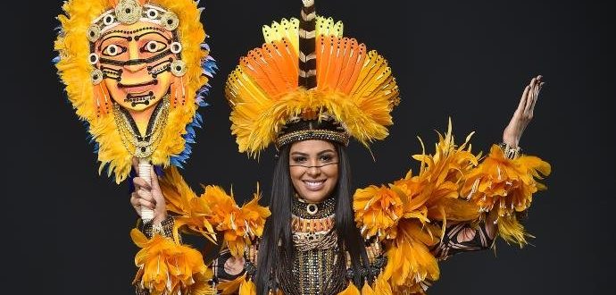 Traje típico de brasileira no Miss Universo tem inspiração na Festa do Boi de Parintins