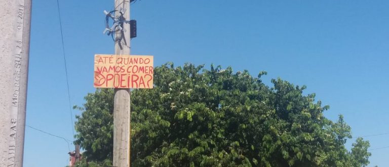 Famílias do Vila Nova cobram asfalto para o bairro