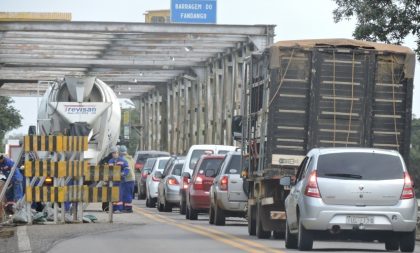 Ponte do Fandango será liberada em duas pistas na quarta (5)