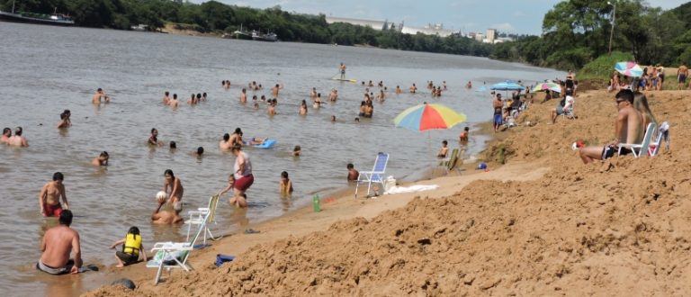 Praia Nova em Cachoeira está imprópria para banho, diz a Fepam