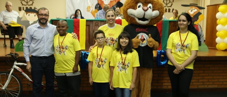 Formatura do Proerd reúne estudantes de cinco escolas