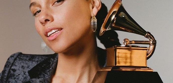 Alicia Keys vai apresentar o Grammy 2019