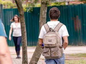 Governo diz que primeira MP sobre ensino domiciliar está pronta