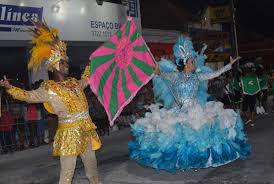 Nove candidatas disputam o título de rainha do Carnaval