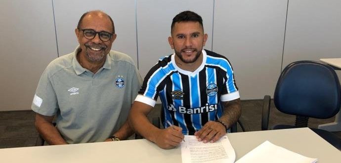 Grêmio oficializa a contratação de Walter Montoya