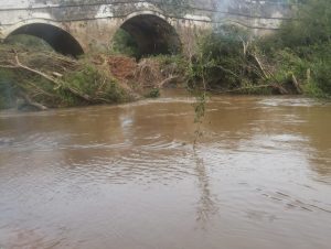 Mais atenção com a Ponte de Pedra, monumento da época do império