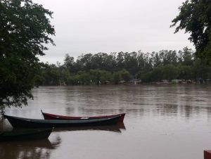 Rio Jacuí não dá tréguas e interrompe passagem no São Lourenço