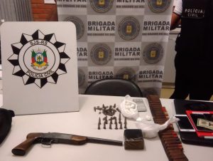 Polícia divulga mais apreensões da operação desta terça-feira