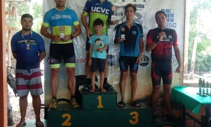 Equipe Ciclo Bikes Team inicia temporada de competições no podium