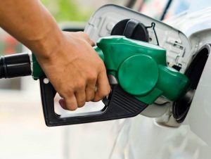 Denúncia: Prefeitura pagava a mais pelo litro da gasolina