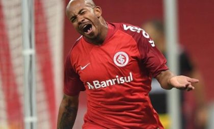 Patrick marca nos minutos finais e garante vitória do Inter