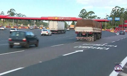 Cobrança de pedágio é retomada na freeway