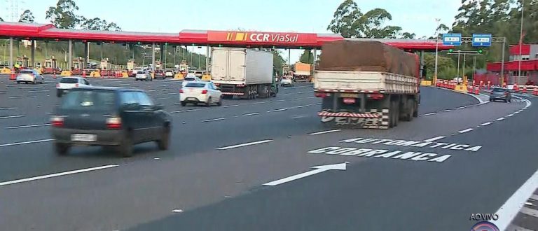 Cobrança de pedágio é retomada na freeway