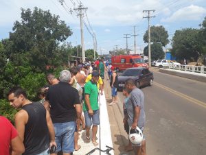 Mulher se joga da ponte da Imigrantes