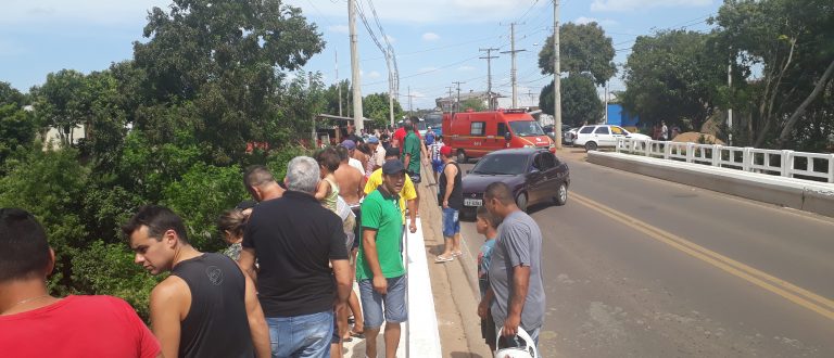 Mulher se joga da ponte da Imigrantes