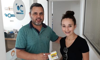 OCorreio+Acqua Lokos entregam ingressos para mais uma ganhadora