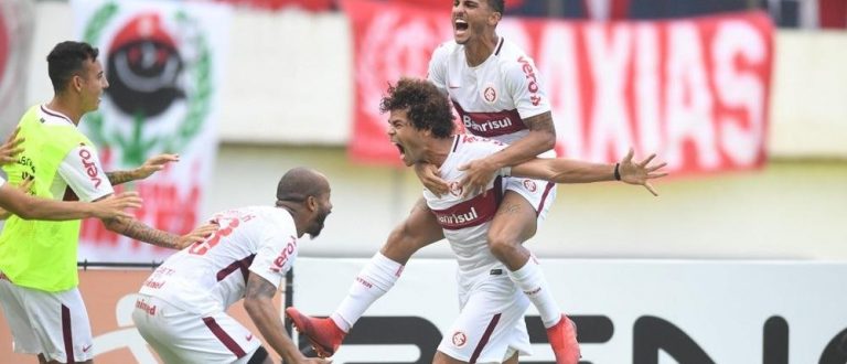 Fora de casa, Inter vence o Caxias por 2 a 1 e larga na frente na semifinal do Gauchão