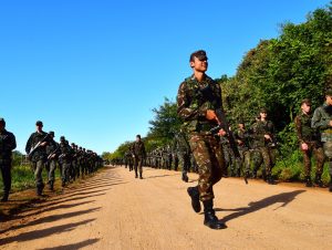 Novos soldados do 3º Batalhão realizam primeira marcha