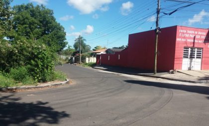 Moradores pedem sinalização na Rua Santos Filho