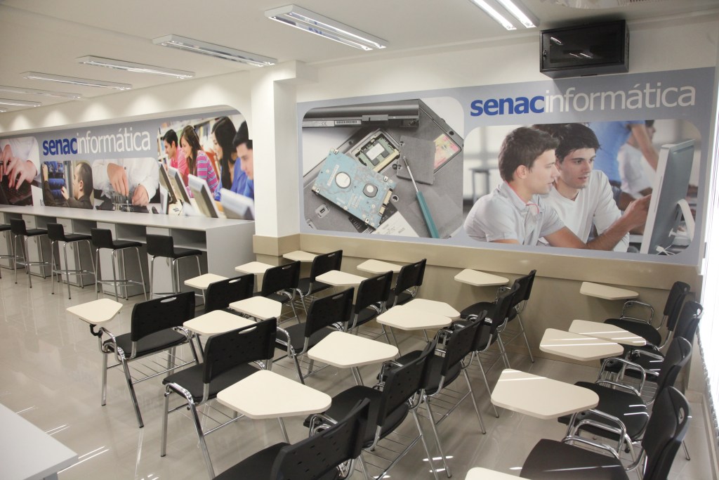 Senac inscreve para curso Técnico em Informática presencial