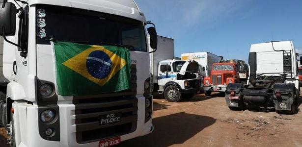 Governo anuncia R$ 500 milhões do BNDES para caminhoneiros autônomos