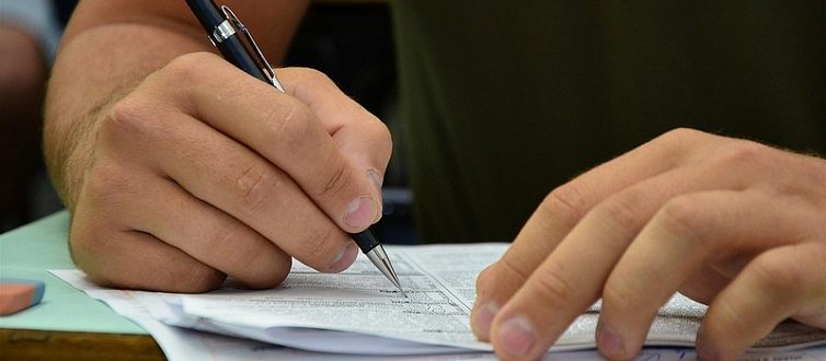 Prova em Cachoeira: inscrições para concurso de professores encerram nesta terça