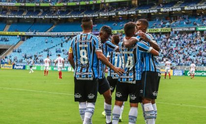 Grêmio garante vaga na final: 3 a 0 em cima do São Luiz