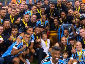 Grêmio é bicampeão gaúcho