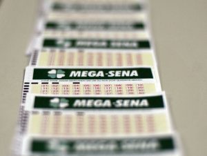 Mega-Sena acumula e vai pagar R$ 52 milhões na 4ª feira