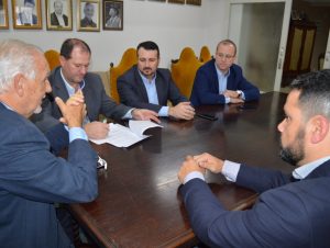 Sicredi adota o trevo de acesso a Cachoeira