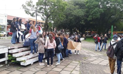 Comunidade acadêmica de Cachoeira integra mobilização