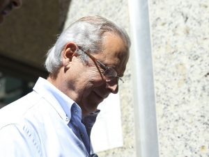 DIRCEU SE APRESENTA À PF